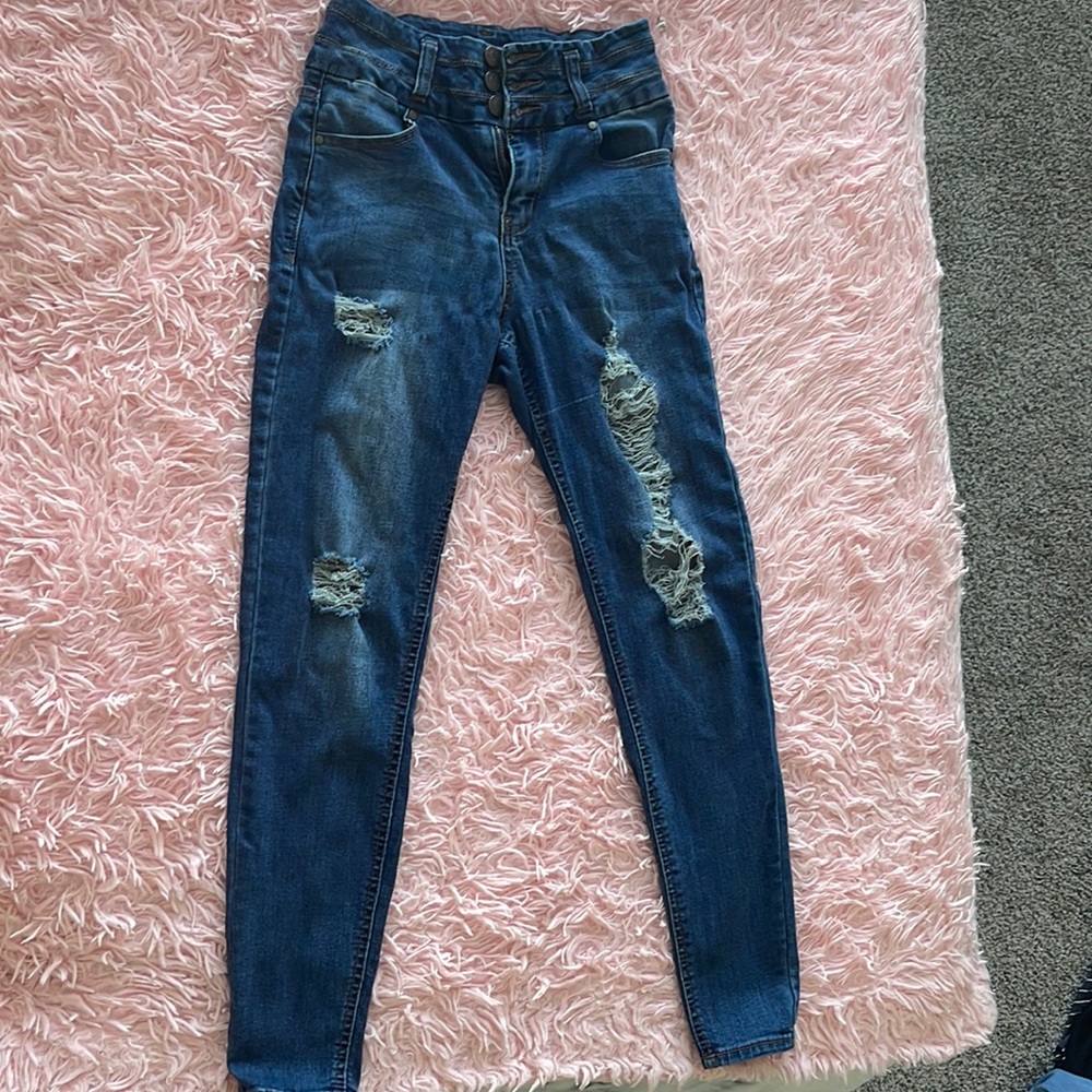 Dark wash Fashion Nova jeans size 3/26